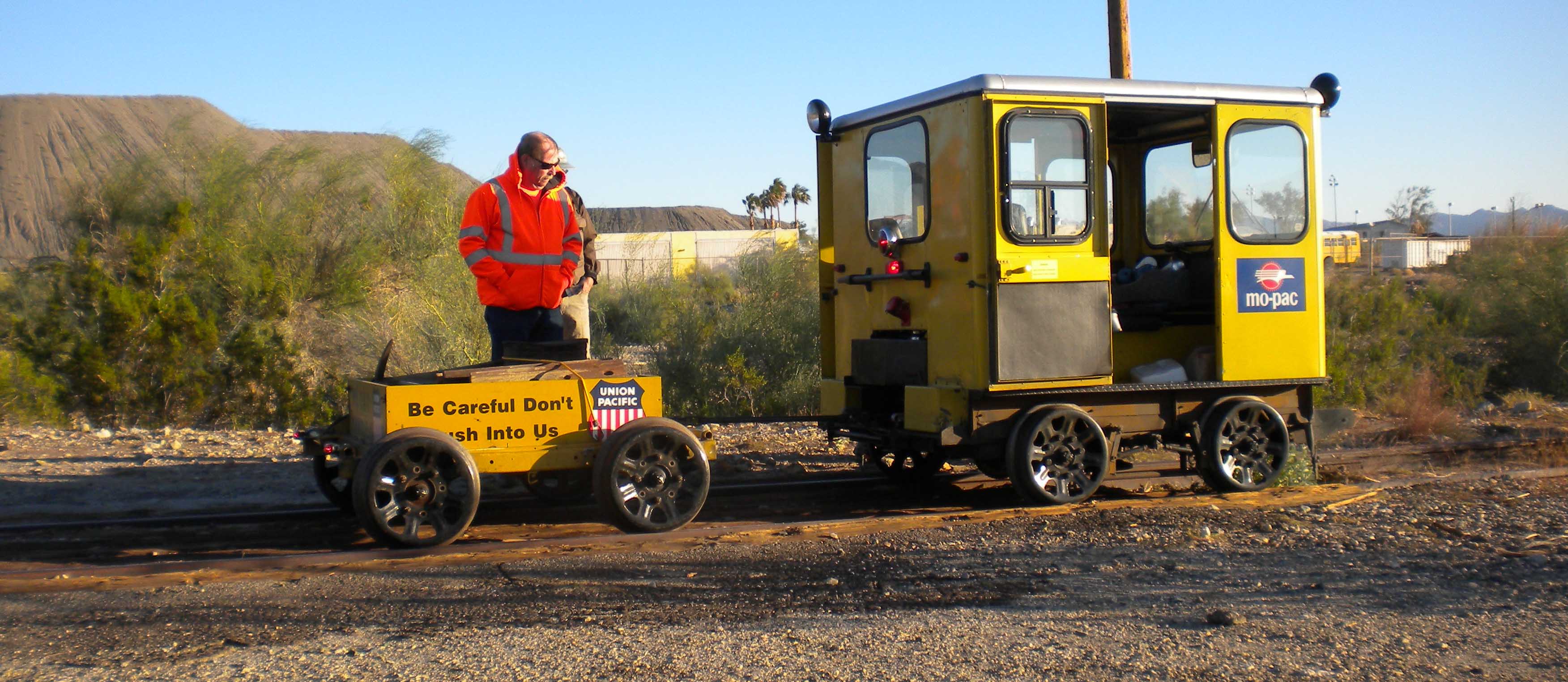 Wayne's Car with trailer at EMRR